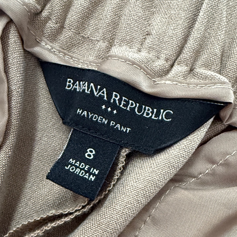 Banana Republic Women's Beige Pants size 8